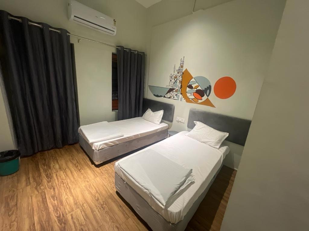فاراناسي My Roomz Banaras المظهر الخارجي الصورة