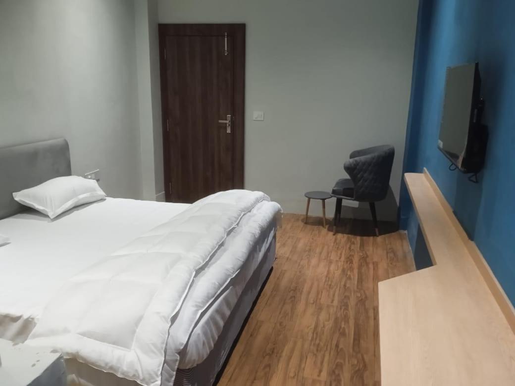 فاراناسي My Roomz Banaras المظهر الخارجي الصورة