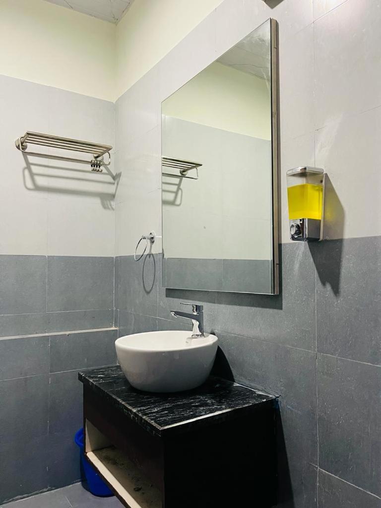 فاراناسي My Roomz Banaras المظهر الخارجي الصورة
