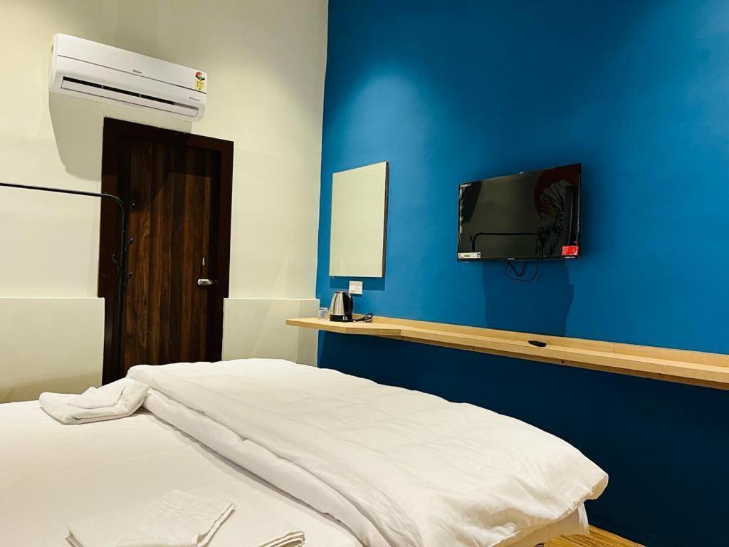 فاراناسي My Roomz Banaras المظهر الخارجي الصورة